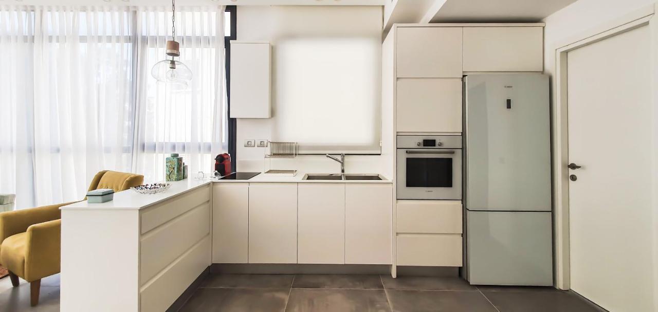 Bnbisrael Apartments - Rupin Ruby Тель-Авив Экстерьер фото